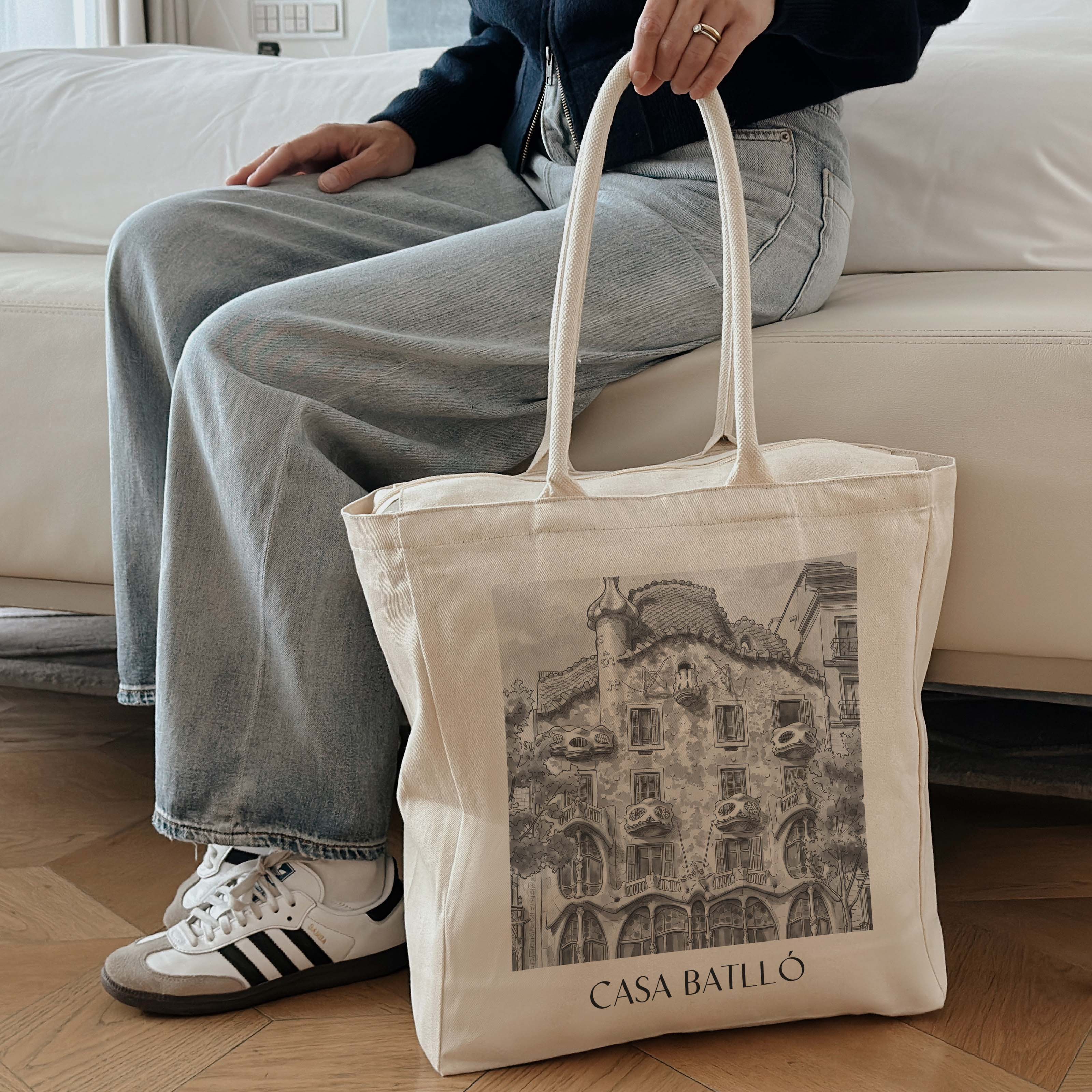 casa-batlló-barcelona-spanien-einkaufstasche-aquarell-schwarz-weiss