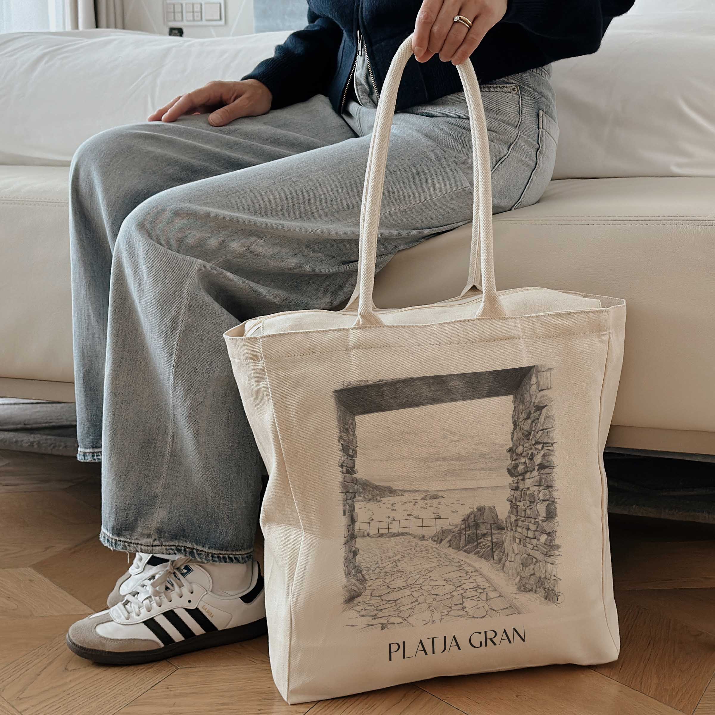 platja-gran-tossa-de-mar-spanien-einkaufstasche-bleistift-zeichnung-drawing