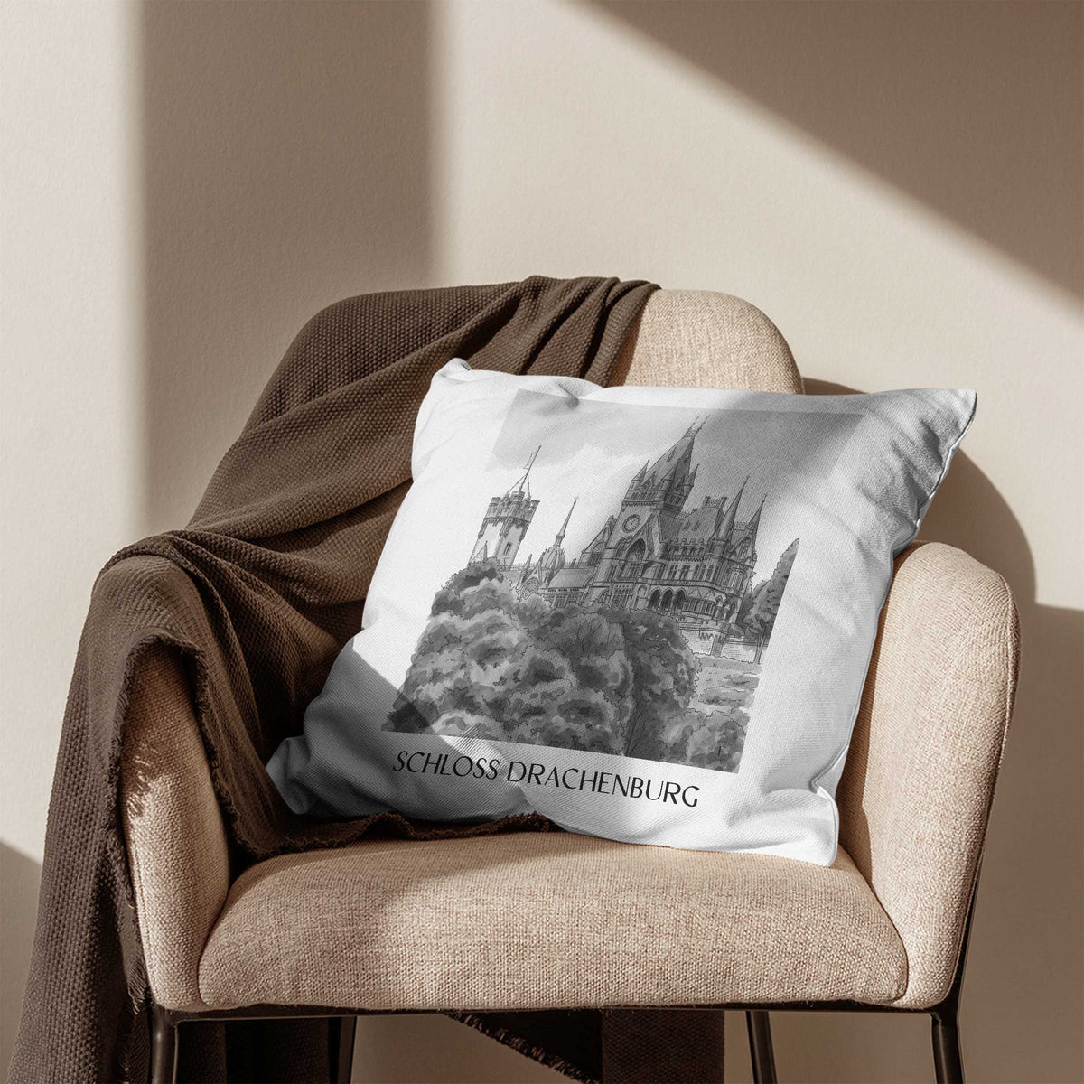 schloss-drachenburg-königswinter-deutschland-kissenbezug-aquarell-schwarz-weiss