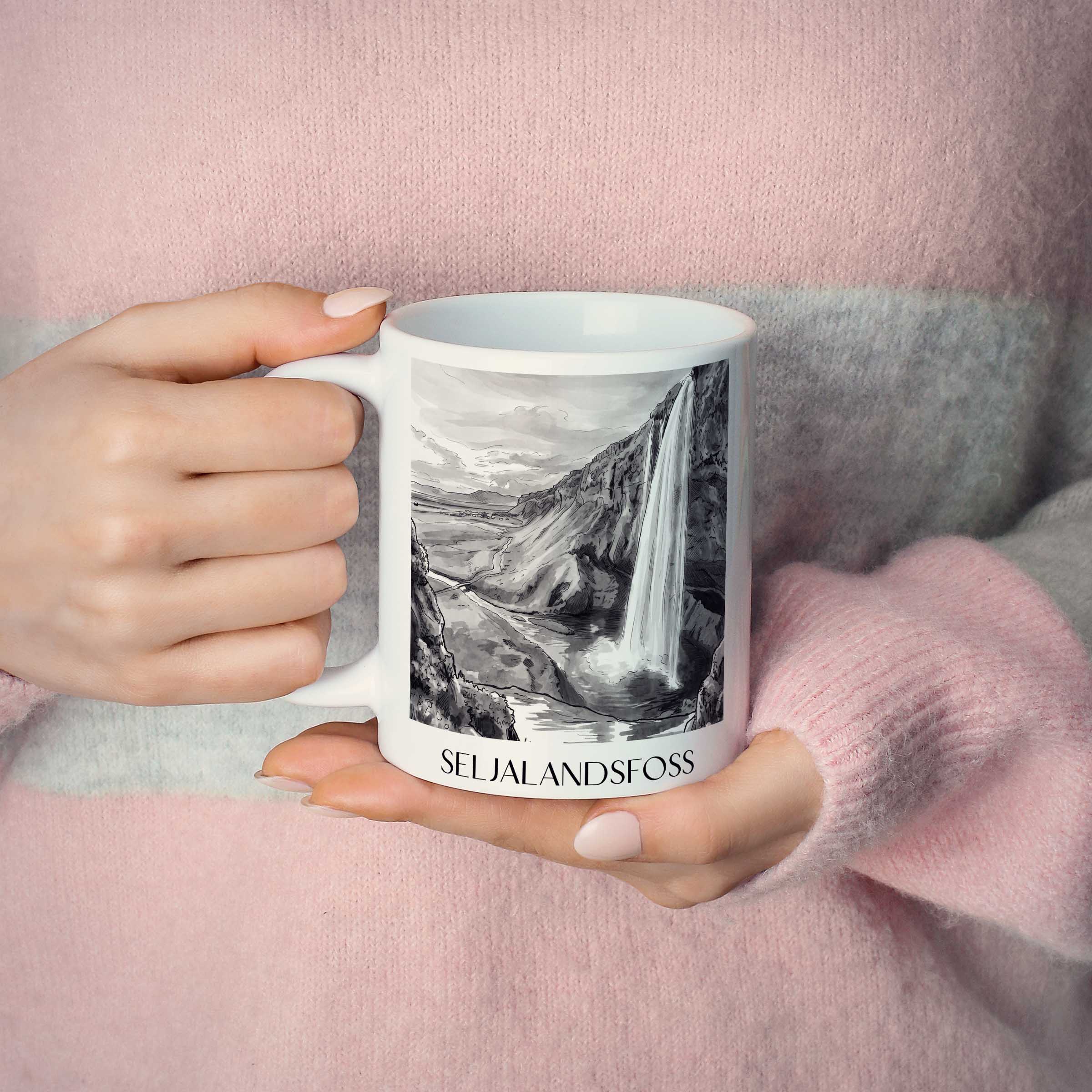 seljalandsfoss-island-kaffeebecher-aquarell-schwarz-weiss