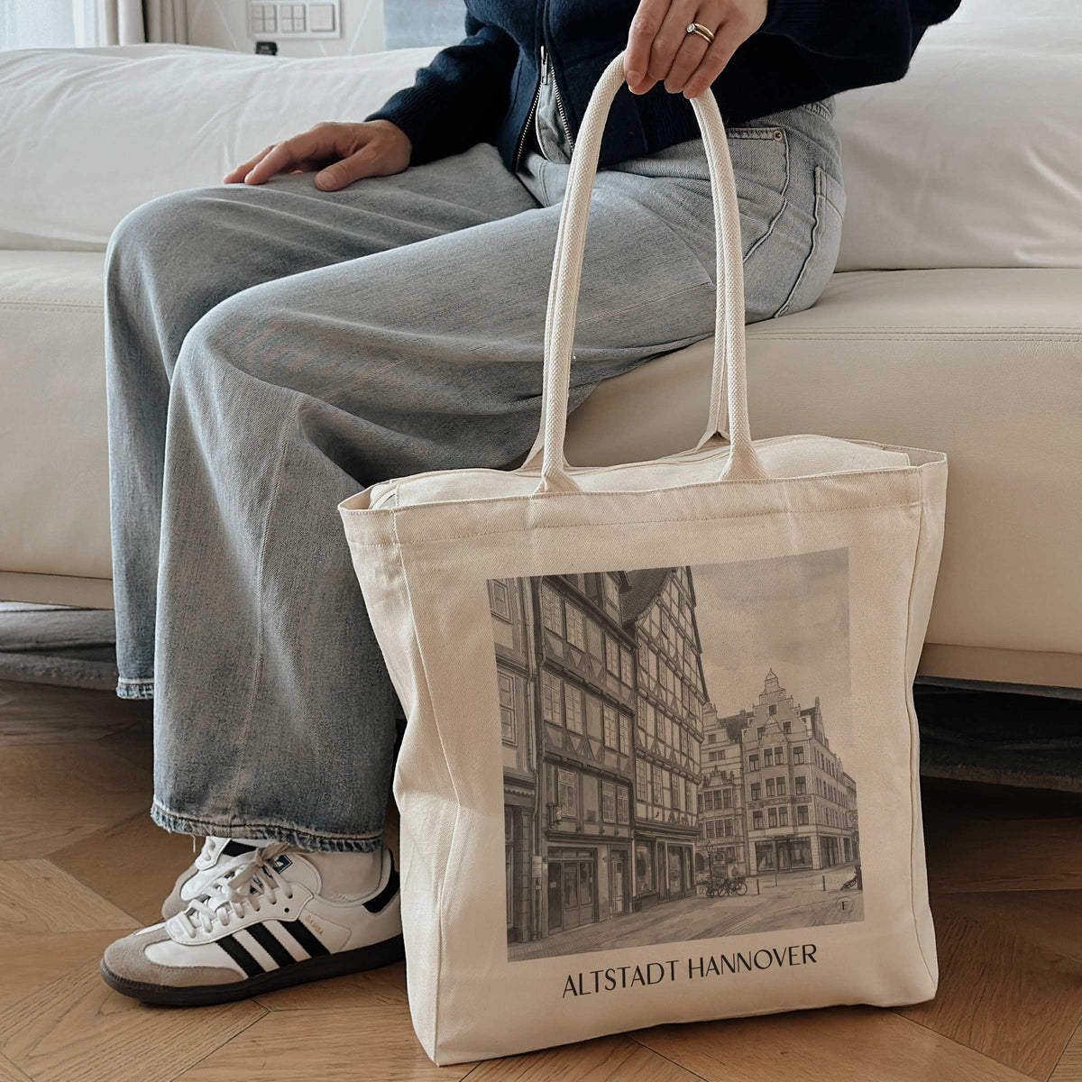 altstadt-hannover-deutschland-einkaufstasche-aquarell-schwarz-weiss