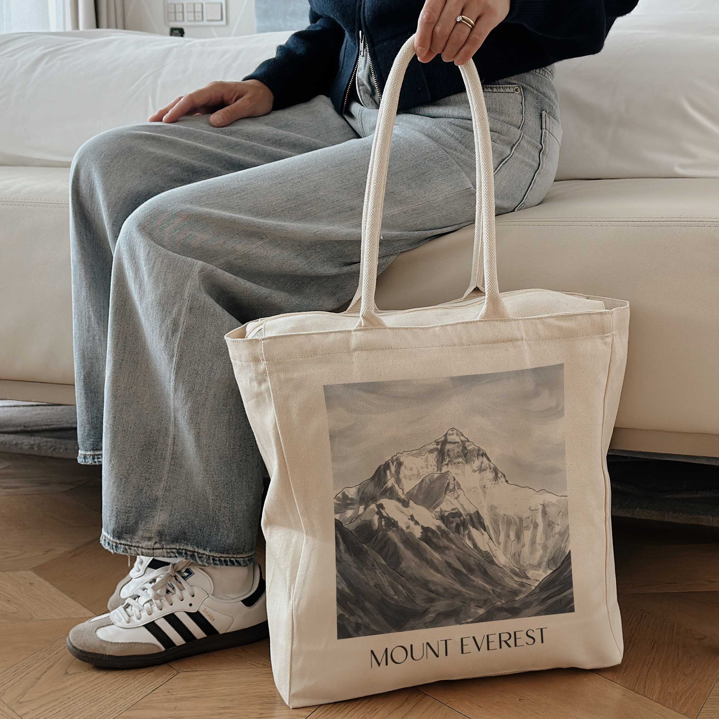 mount-everest-himalaya-einkaufstasche-aquarell-schwarz-weiss