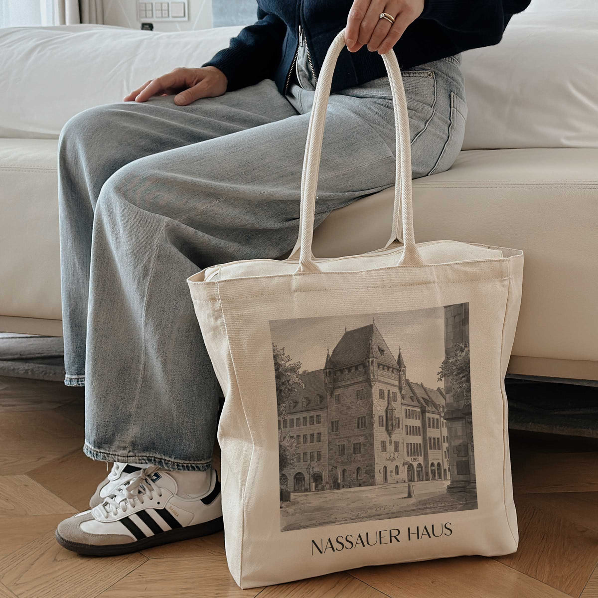 nassauer-haus-nürnberg-deutschland-einkaufstasche-aquarell-schwarz-weiss