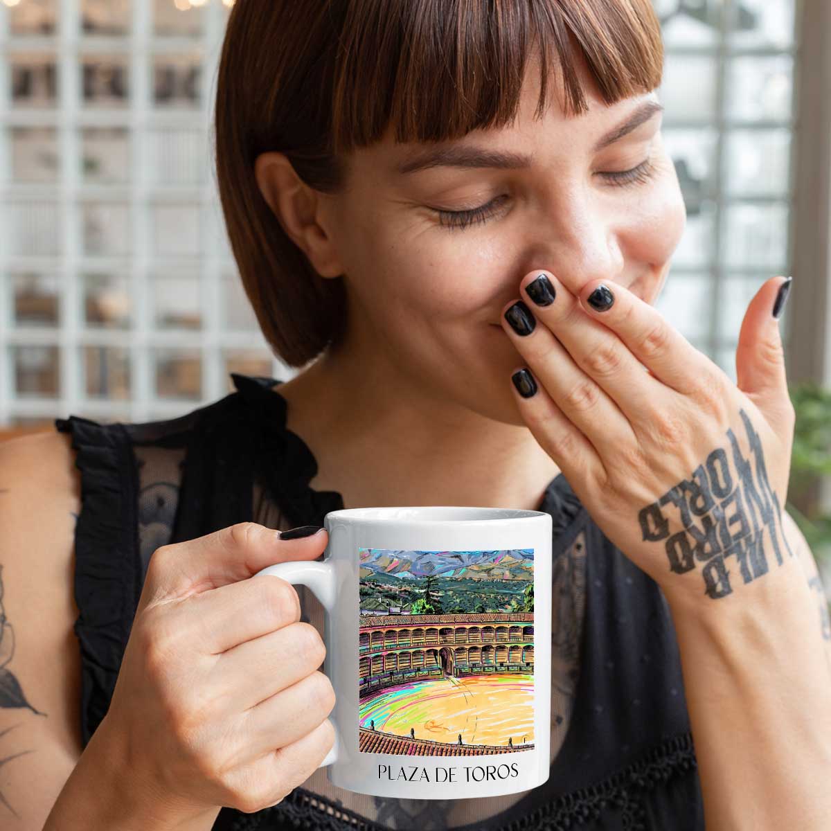plaza-de-toros-ronda-spanien-kaffeebecher-graffiti