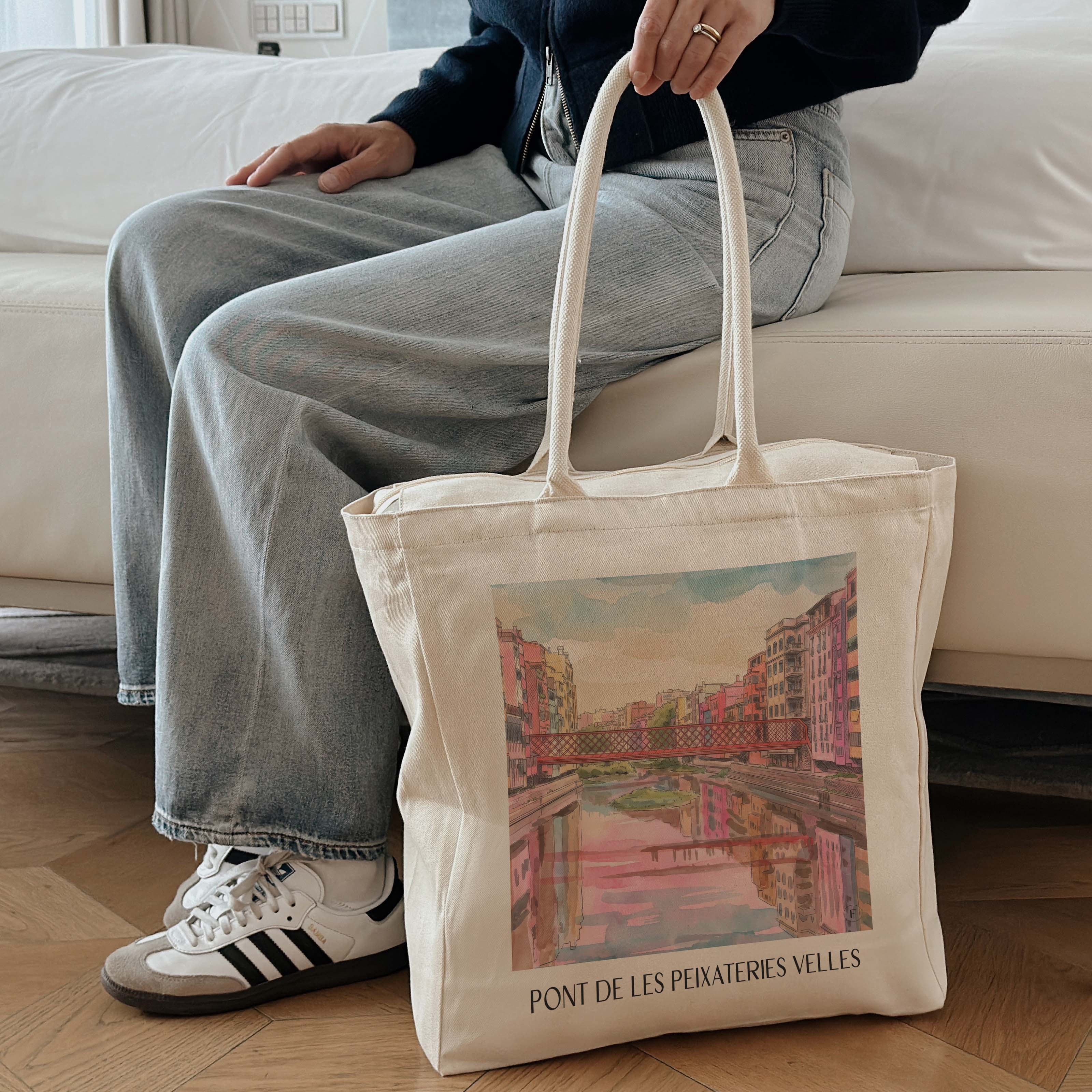 pont-de-les-peixateries-velles-girona-spanien-einkaufstasche-aquarell-pink-rosa