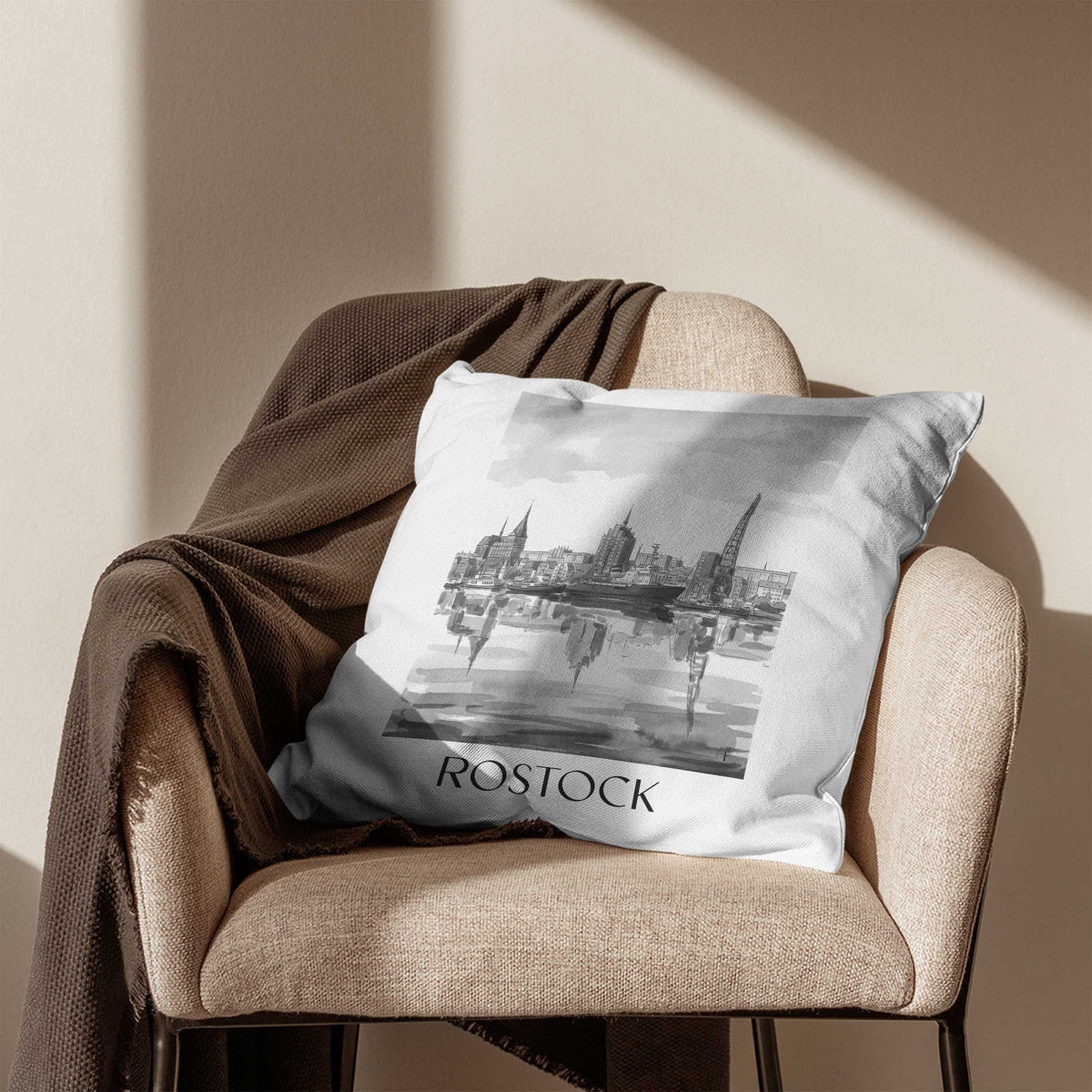 rostock-deutschland-deutschland-kissenbezug-aquarell-schwarz-weiss