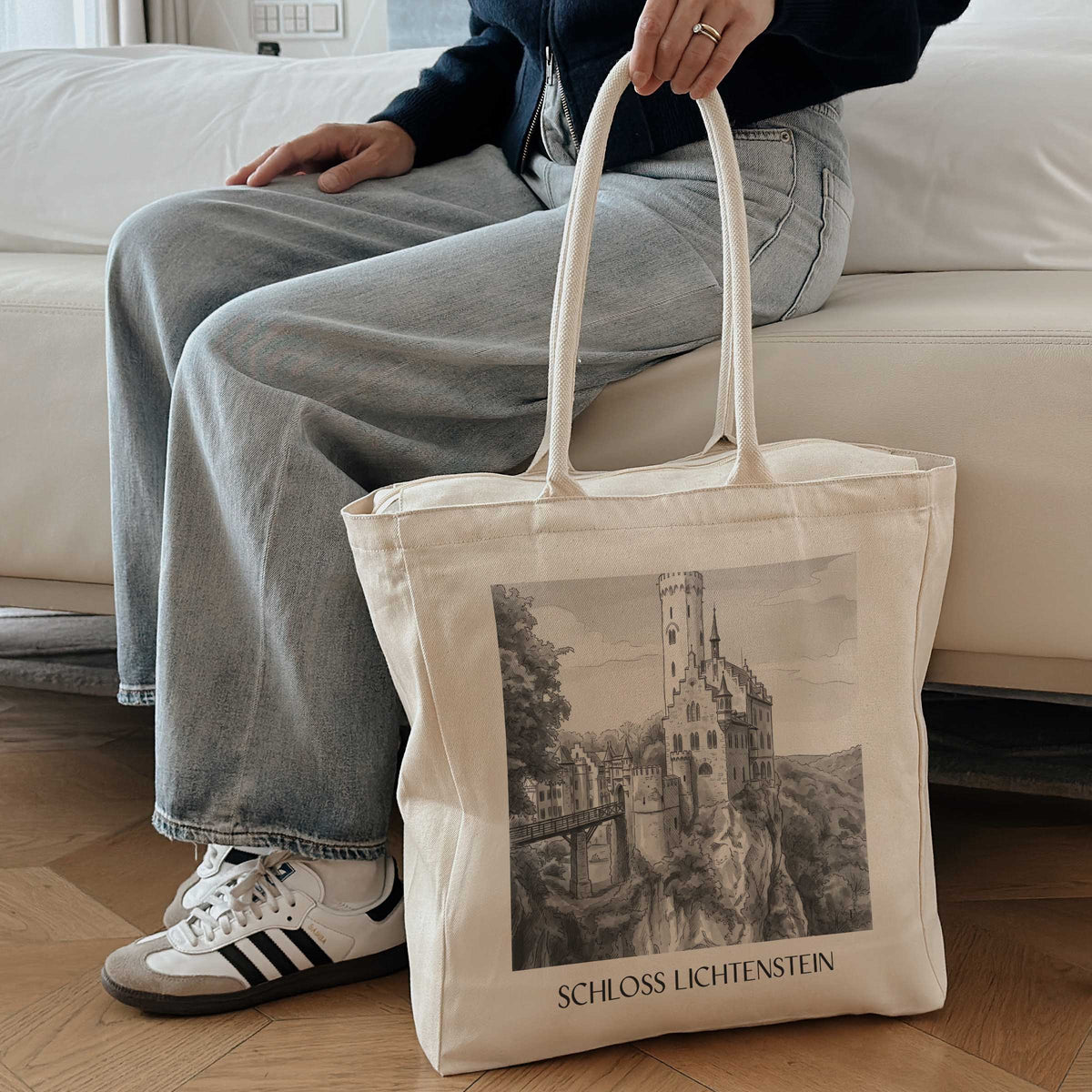 schloss-lichtenstein-reutlingen-deutschland-einkaufstasche-aquarell-schwarz-weiss