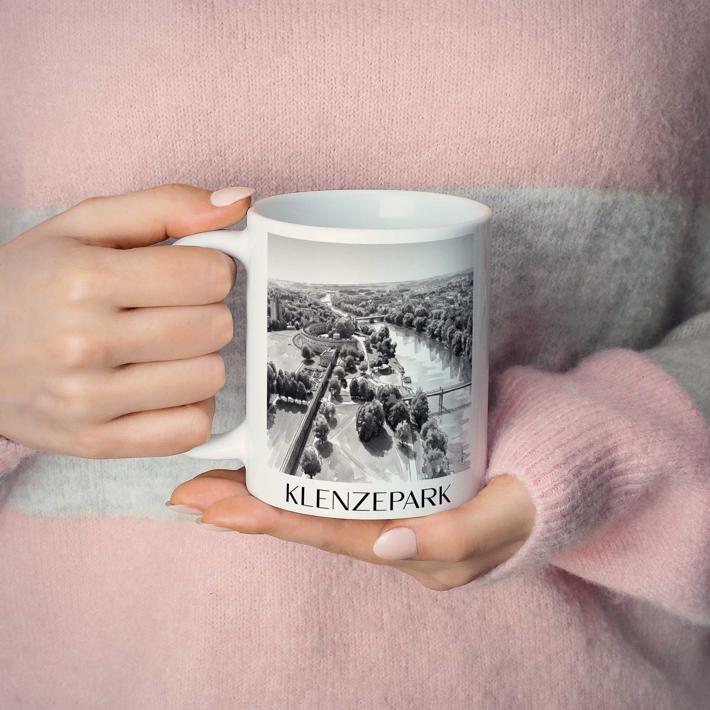 klenzepark-ingolstadt-deutschland-kaffeebecher-aquarell-schwarz-weiss